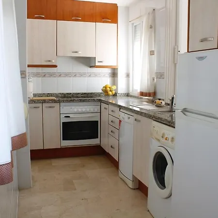 Soleado A Un Paso De La Playa